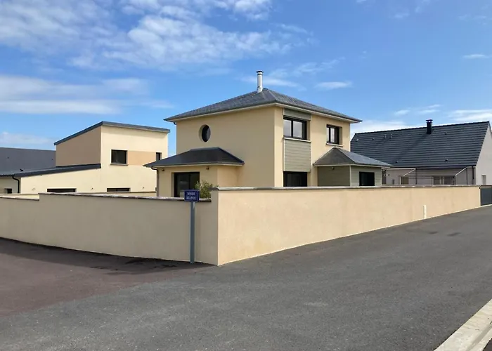 Maison De Strandhaus By Interhome * Gouville-sur-Mer