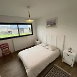 Maison De Strandhaus By Interhome Casa de Férias Gouville-sur-Mer